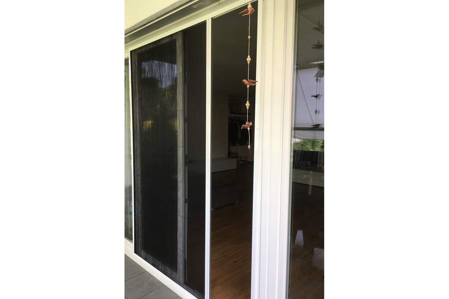 Insektenschutz für eine Wohnung in Fällanden | Boden Direkt